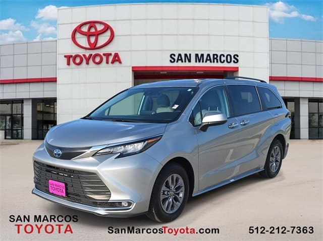 2023 Toyota Sienna XLE