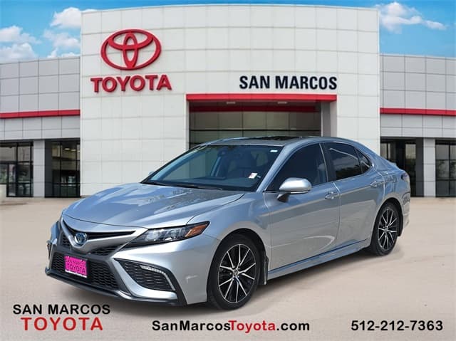 2024 Toyota Camry Hybrid SE