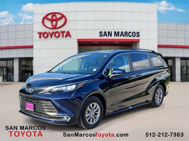 2024 Toyota Sienna XLE